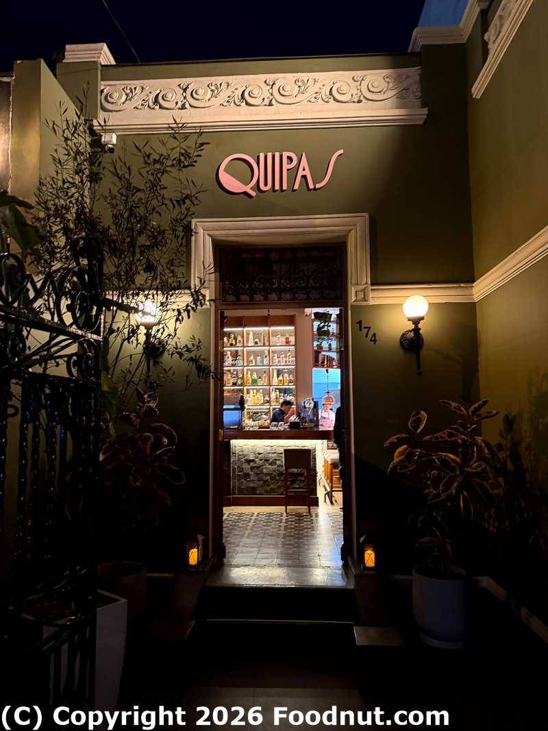 Quipas Lima Exterior decor